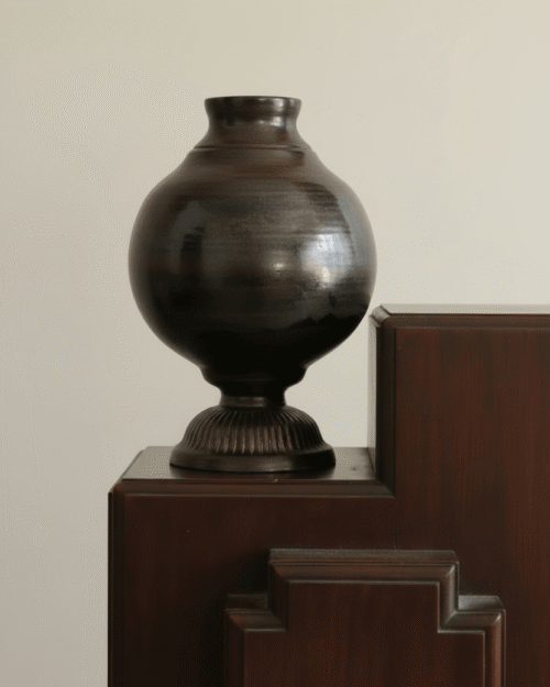 L’Urne Brune handmade dark brown ceramic vase by Gazar Studio