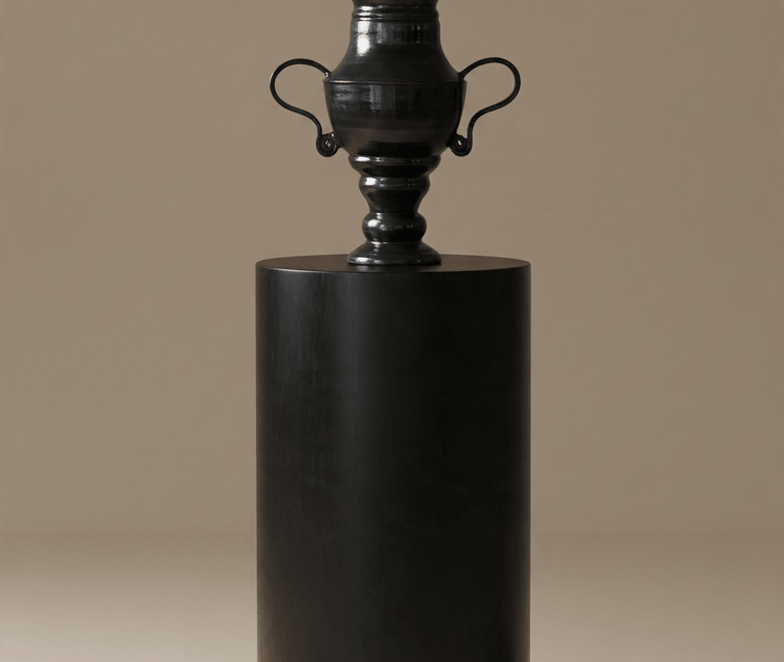La Médicis handmade black ceramic vase with curved handles